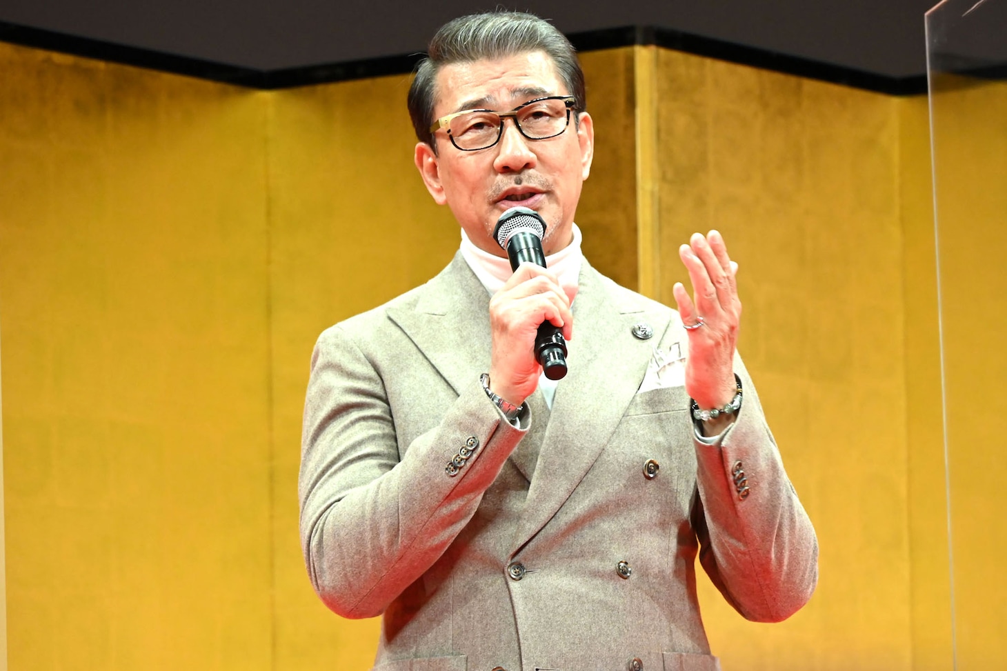 中井貴一