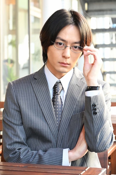 犬飼貴丈演じる牧野。