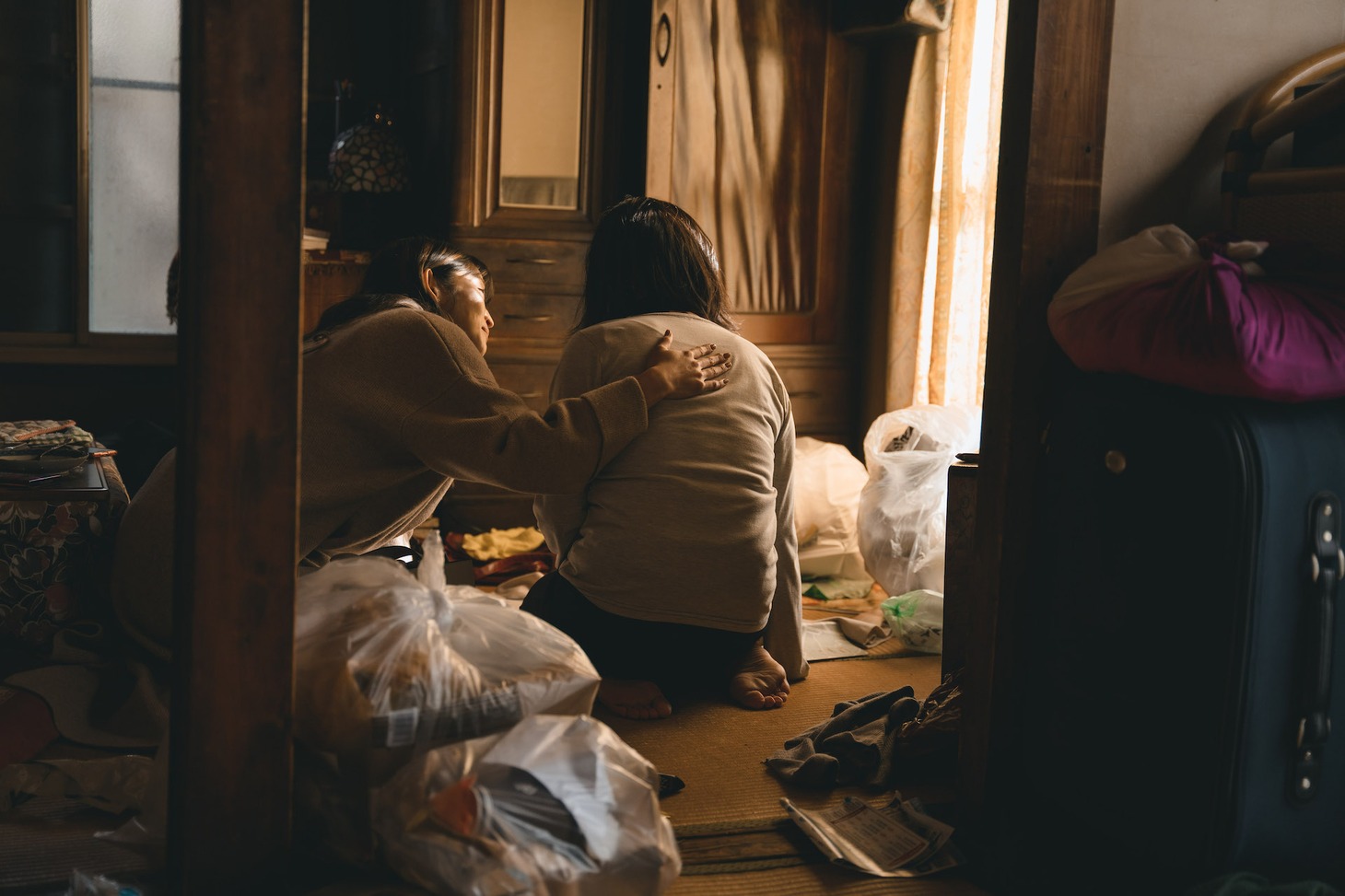 「茶飲友達」場面写真