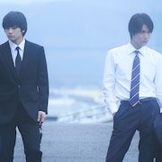北村匠海×中川大志の2ショット捉えた「スクロール」新写真4点が解禁