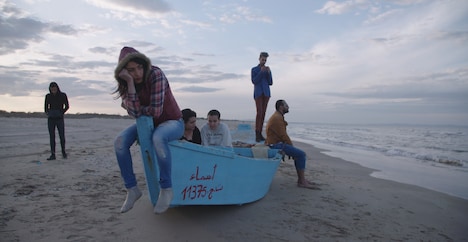 「陽の届かない場所で」