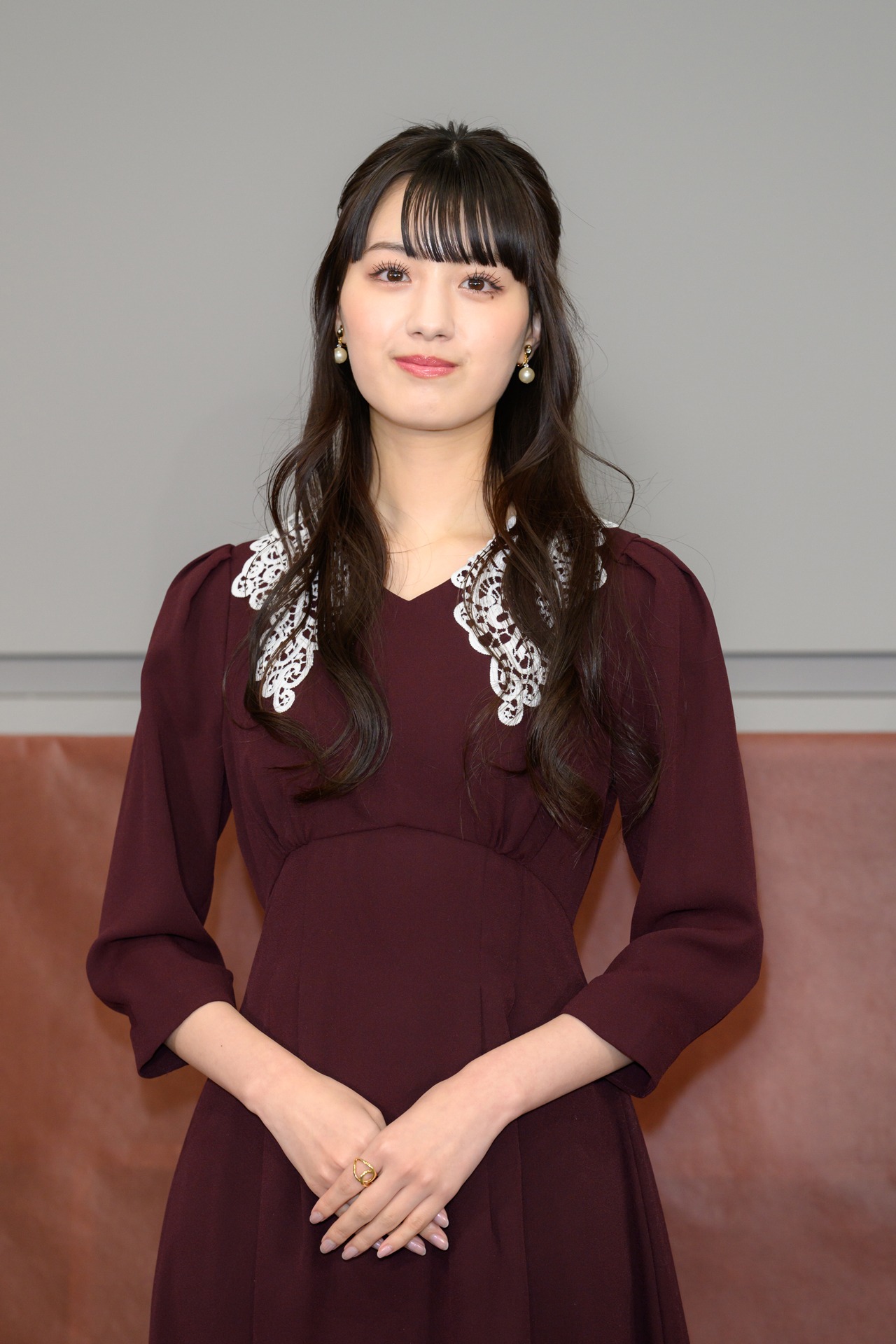 鶴嶋乃愛