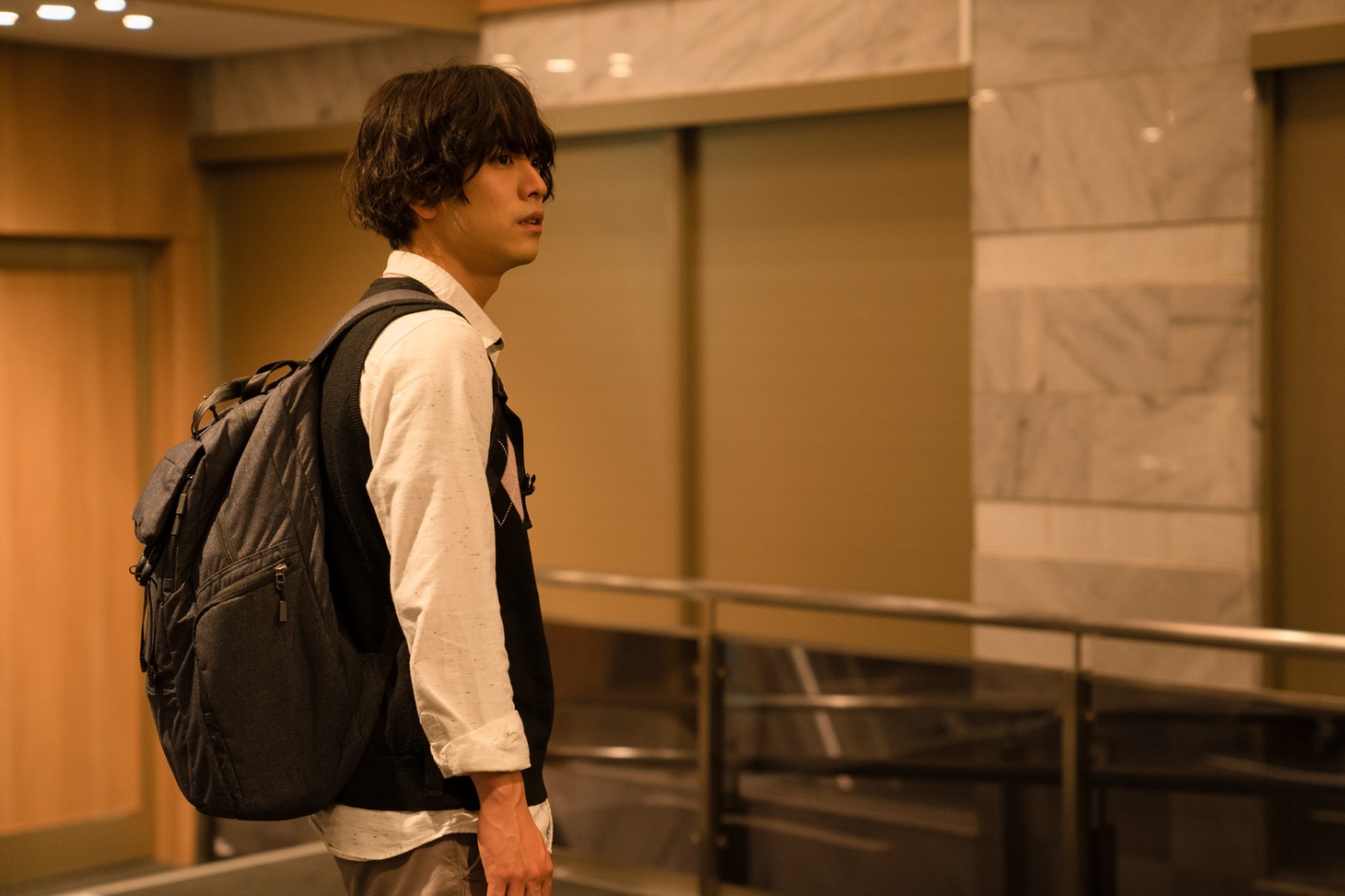 「生きててごめんなさい」場面写真