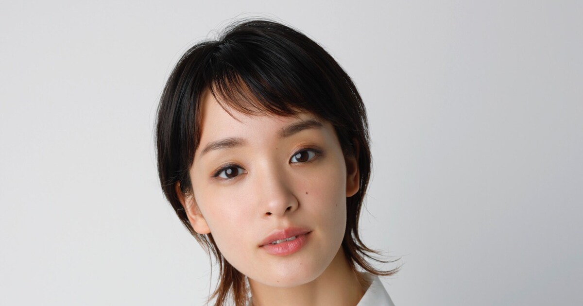 剛力彩芽が「女子大小路の名探偵」で主演、メ~テレ60周年記念のミステリー - 映画ナタリー