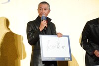 究極の2択は「表か裏か」と答える柳葉敏郎。