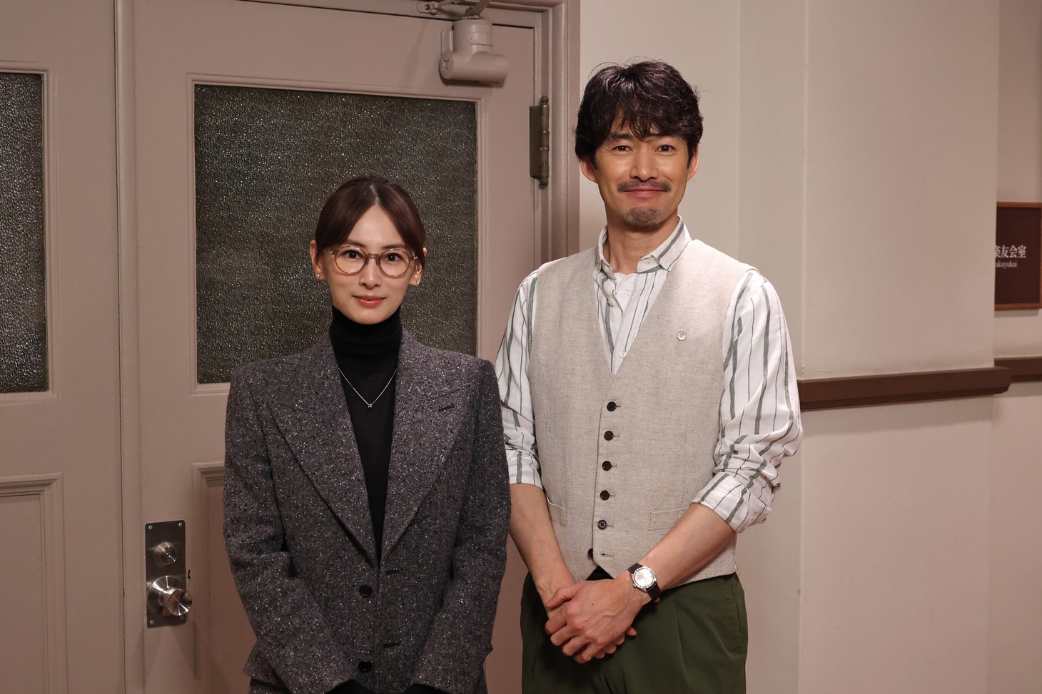 左から北川景子、竹野内豊。