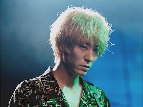 浅香航大演じる草鹿。