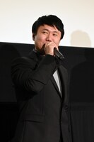 園村健介