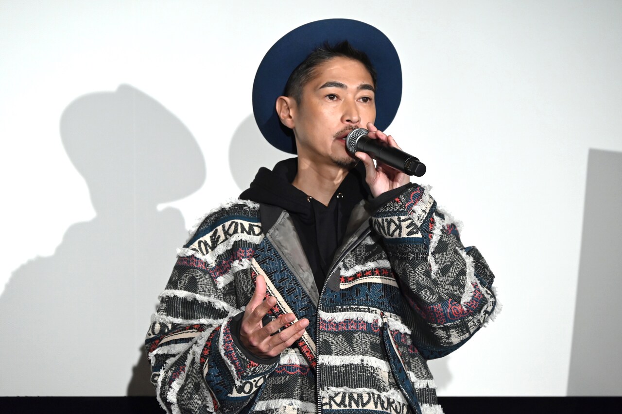 左から牧賢治、窪塚洋介。 - 窪塚洋介、18年ぶり主演作「Sin