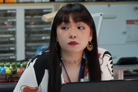 松山みのり役の野呂佳代。