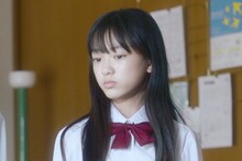 海役の鎌田英怜奈。