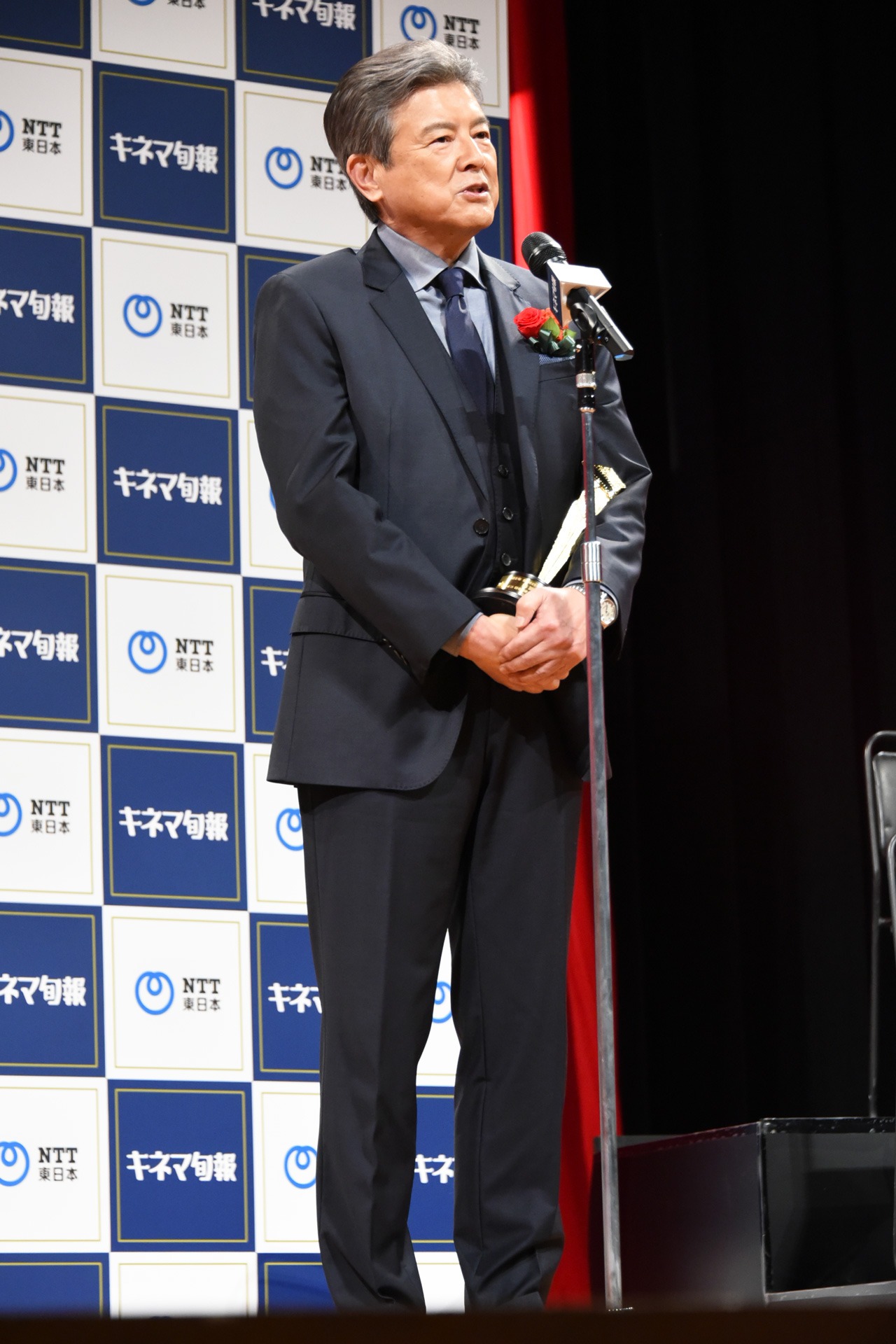 三浦友和