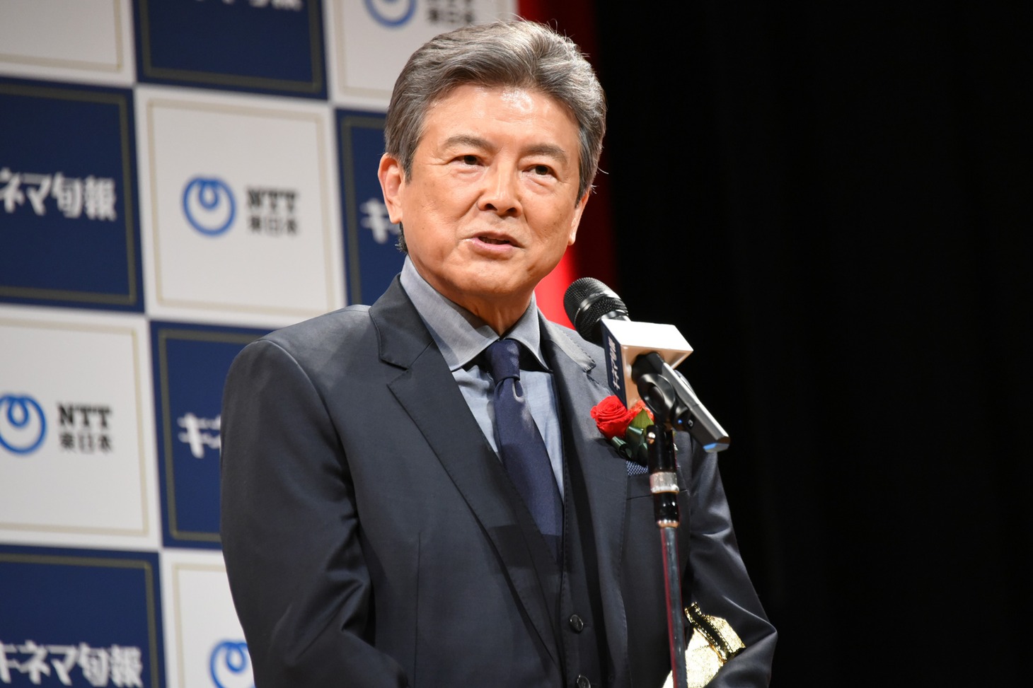 三浦友和