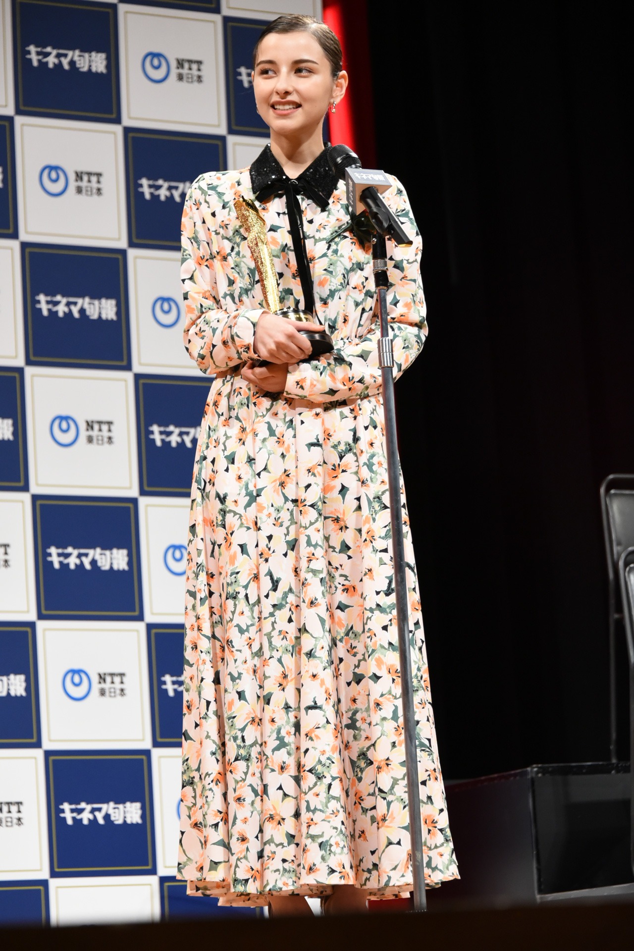 嵐莉菜