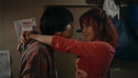 「死体の人」新場面写真