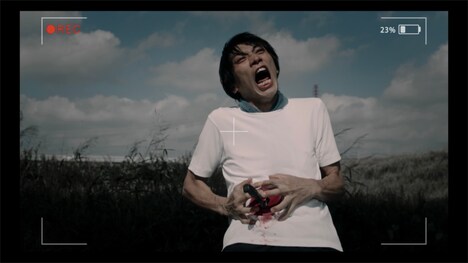 「死体の人」新場面写真