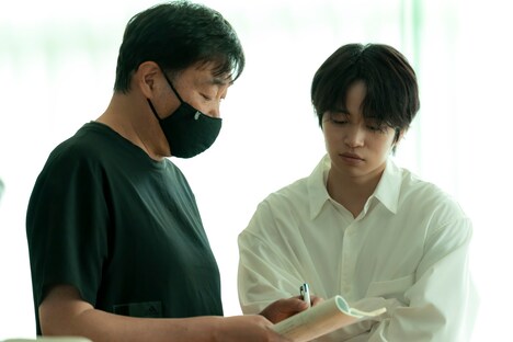 「連続ドラマW ギバーテイカー」メイキング写真。