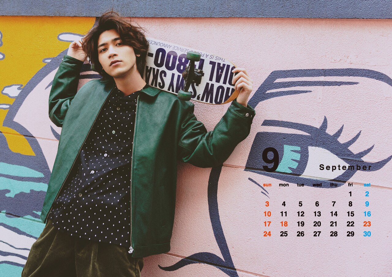 板垣瑞生が気合いの入った天一にテンション爆上がり、カレンダー発売