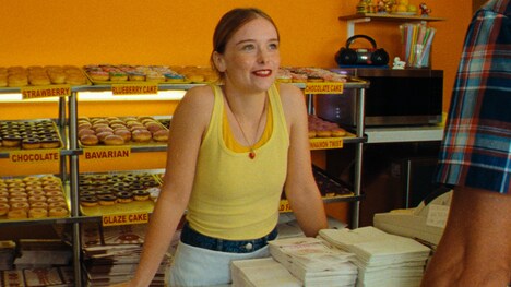 「レッド・ロケット」新場面写真