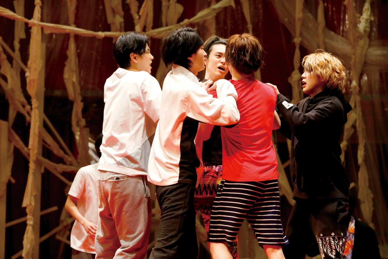 堤幸彦監督作「ゲネプロ★7」劇団員が稽古中に喧嘩する予告公開