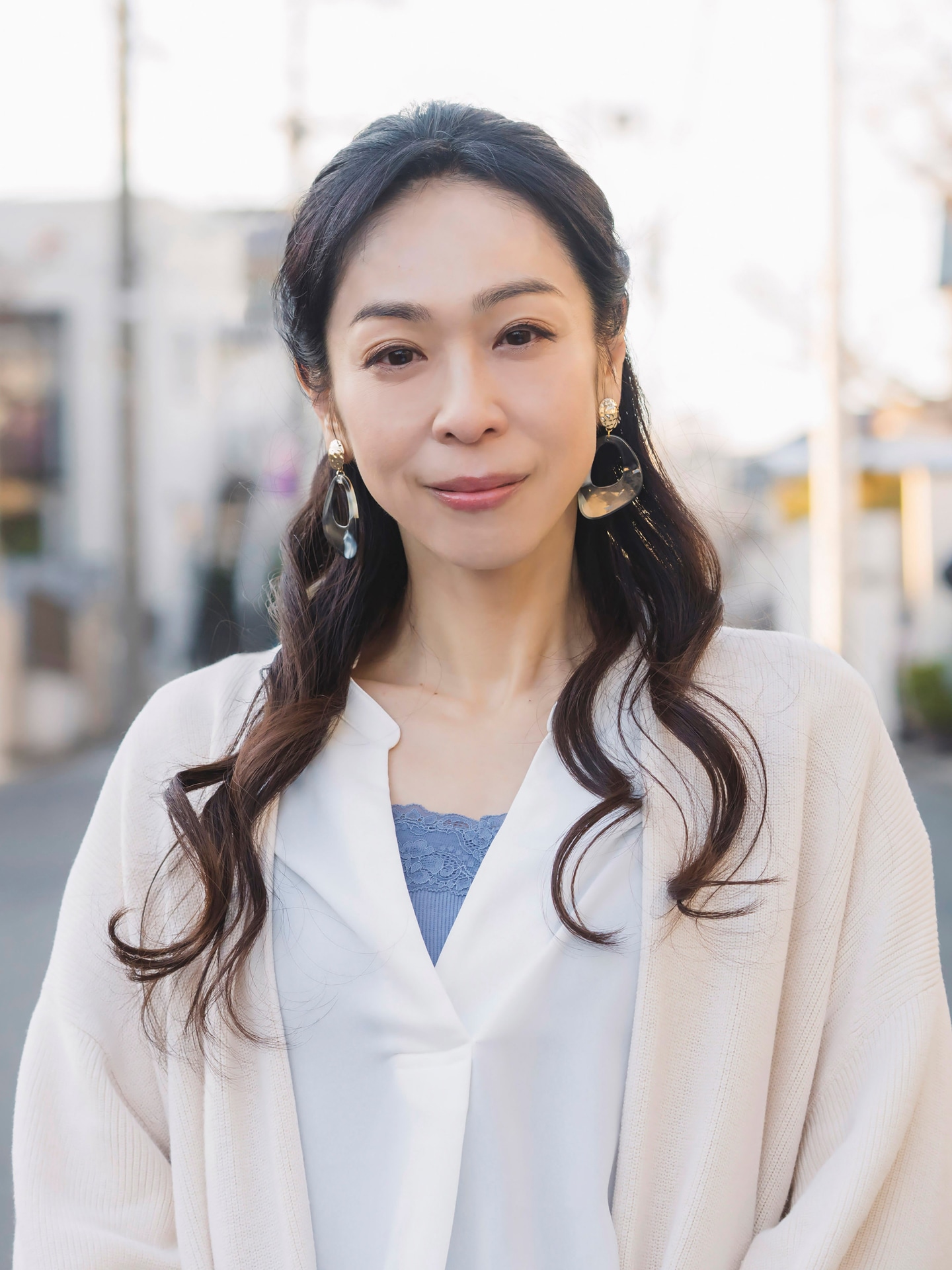 日下部美智役の遊井亮子。 (c)「往生際の意味を知れ！」製作委員会・MBS (c)米代恭 / 小学館