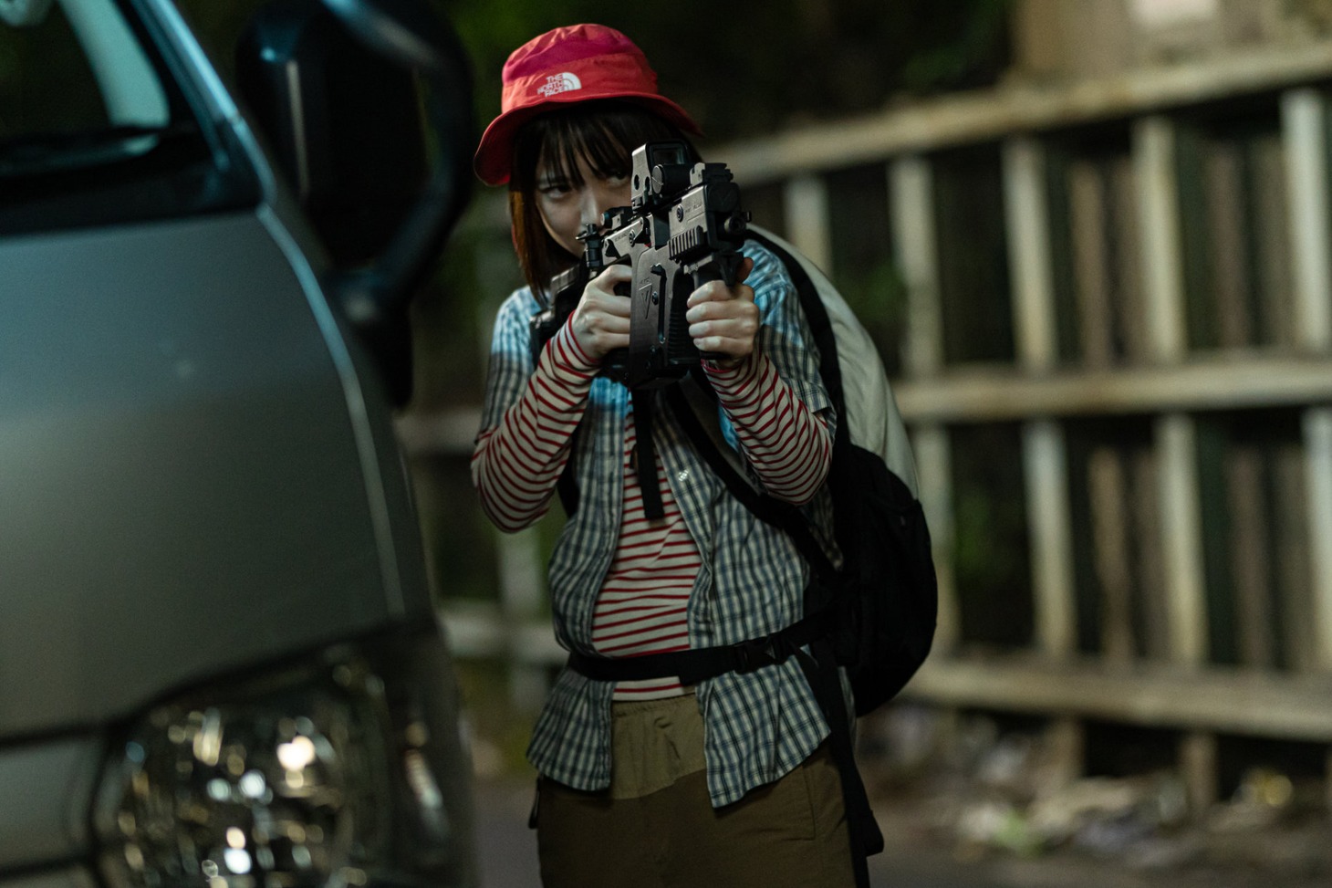 「ベイビーわるきゅーれ 2ベイビー」場面写真