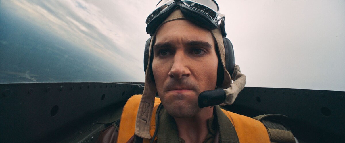 戦闘機が激しくドッグファイト「KG200 ナチス爆撃航空団」予告編