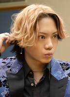 佐藤流司(c)テレビ東京