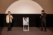 左から野村萬斎、射場好昭。