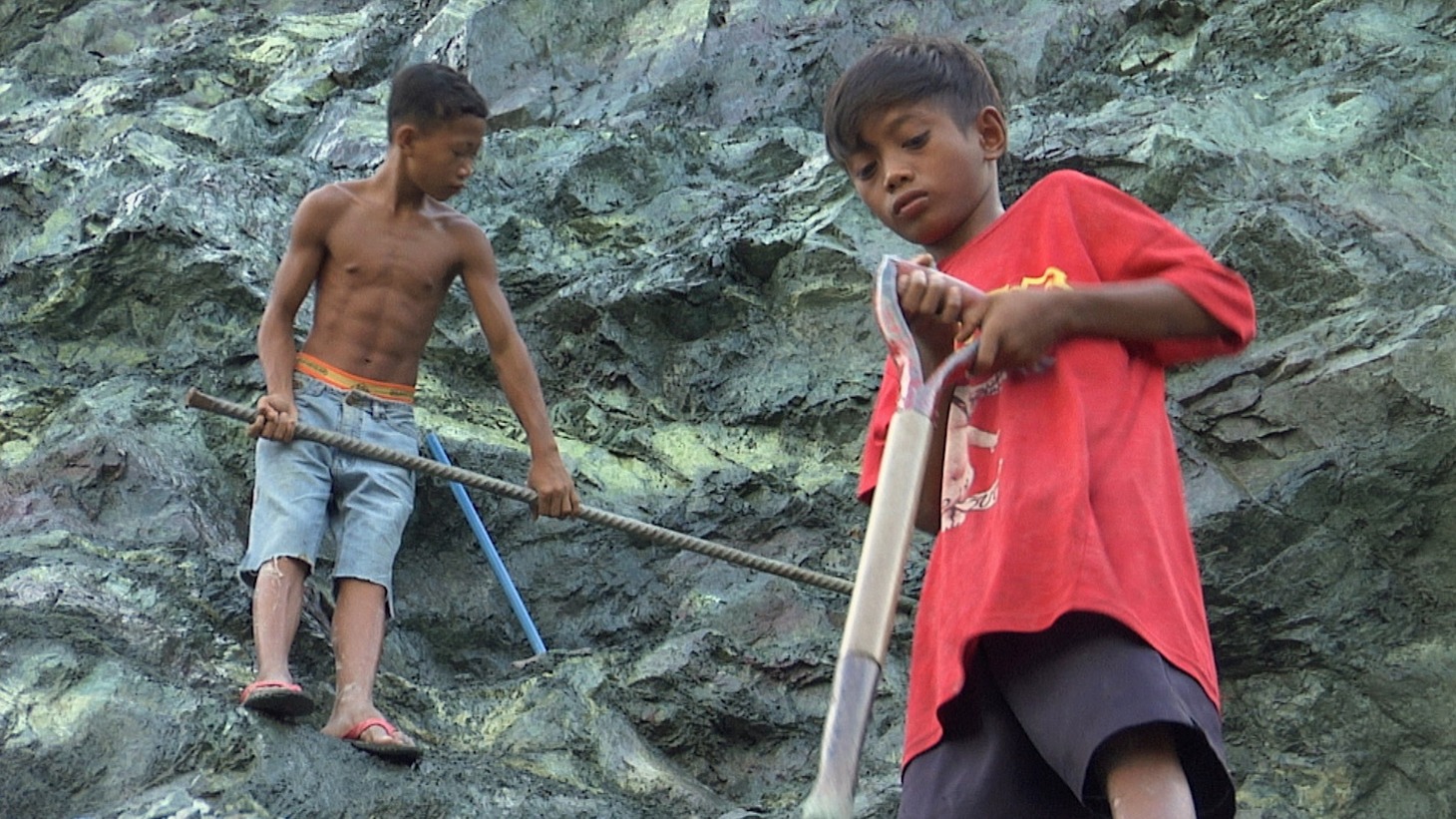 「子どもの瞳をみつめて」場面写真