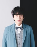 コスモ役の山下幸輝。