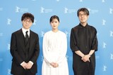左から新海誠、原菜乃華、川村元気。