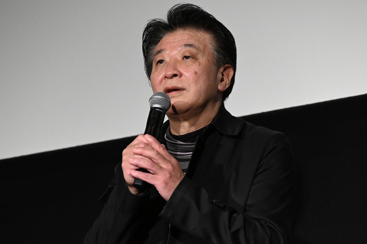 雑賀俊朗