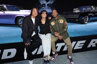 左からサン・カン、ミシェル・ロドリゲス、クリス・“リュダクリス”・ブリッジス。