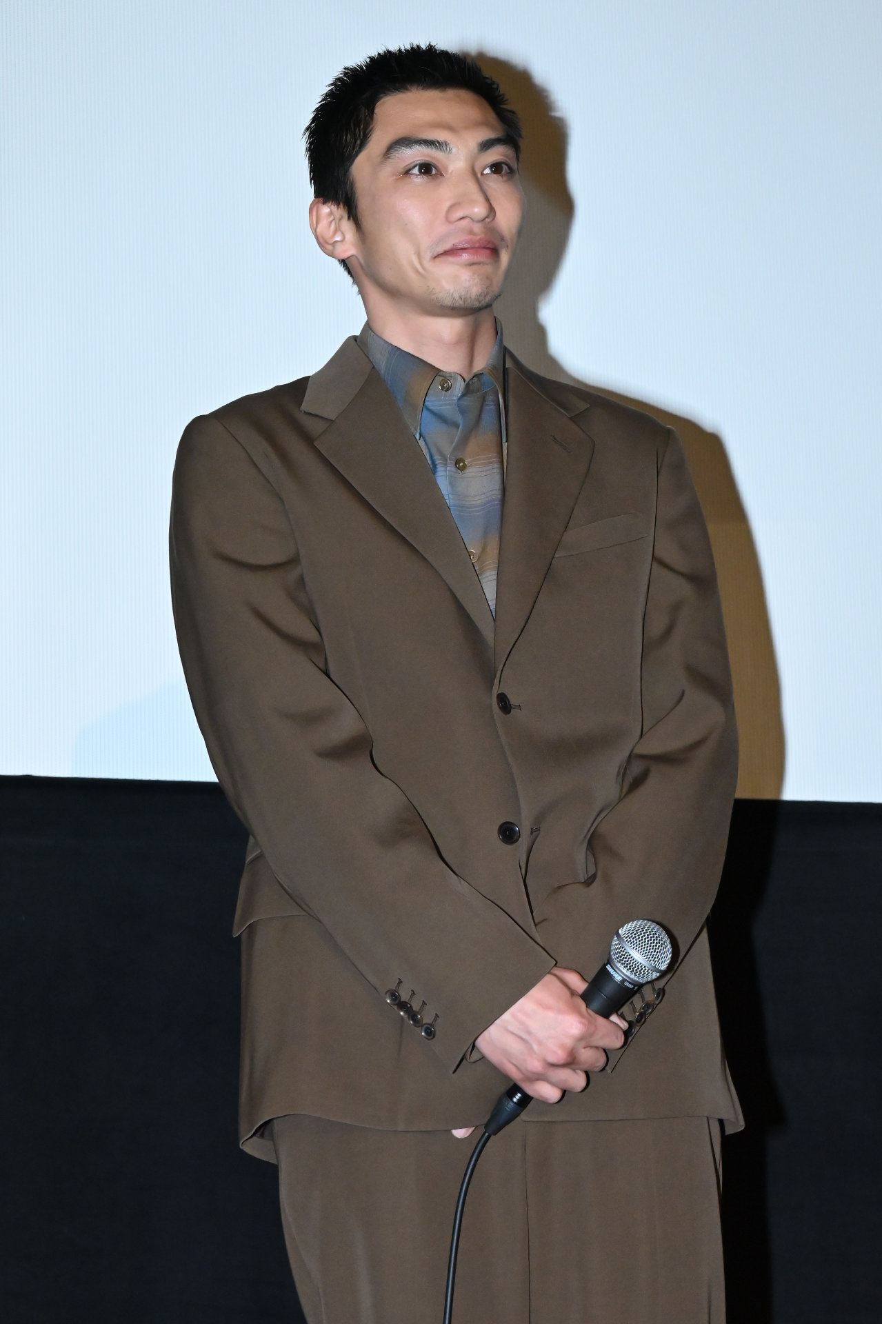 奥野瑛太