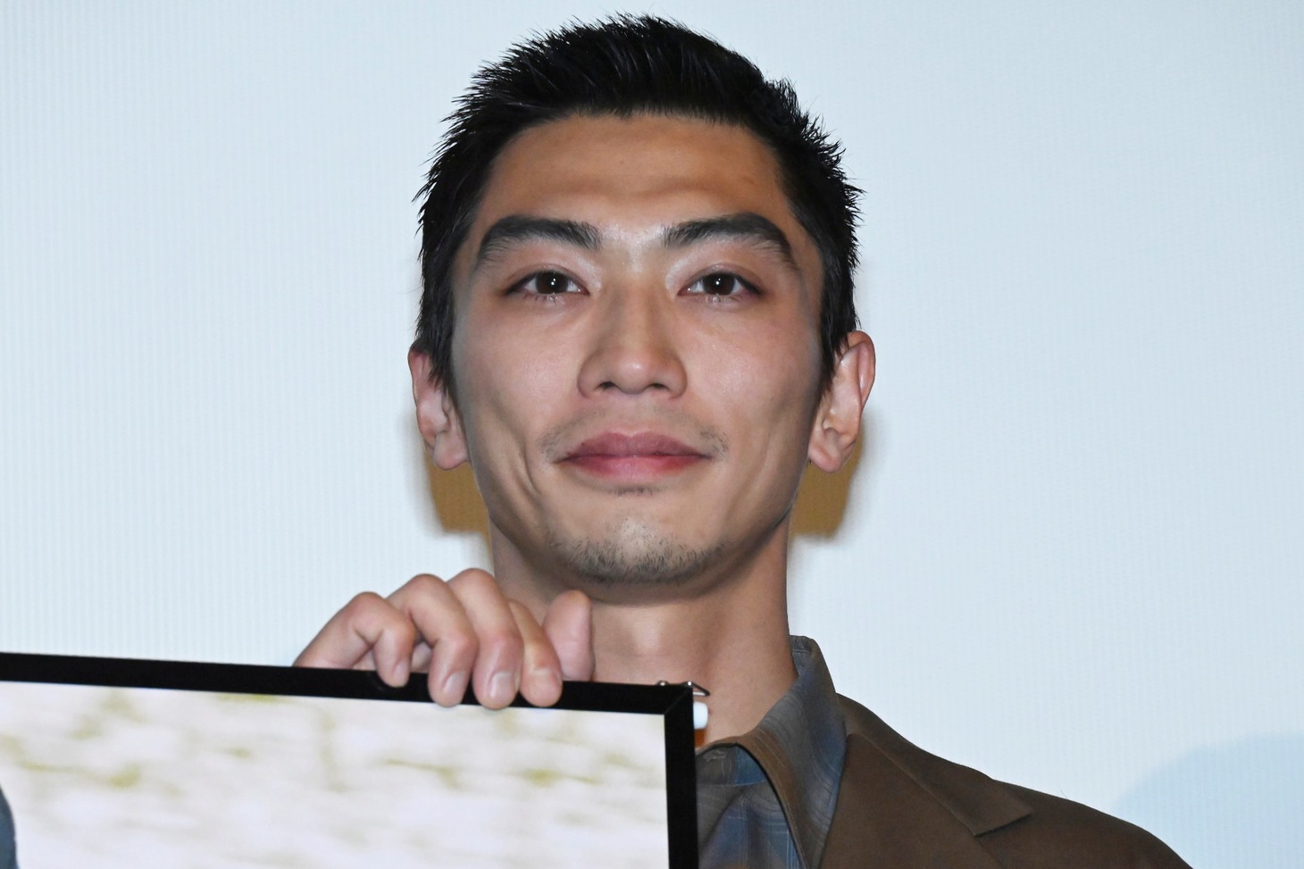 奥野瑛太
