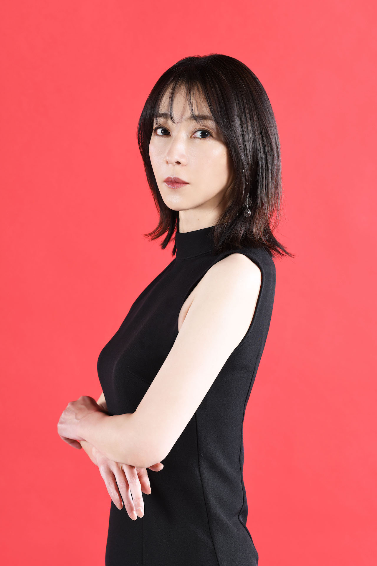 稲森いずみ演じる真壁陽子。