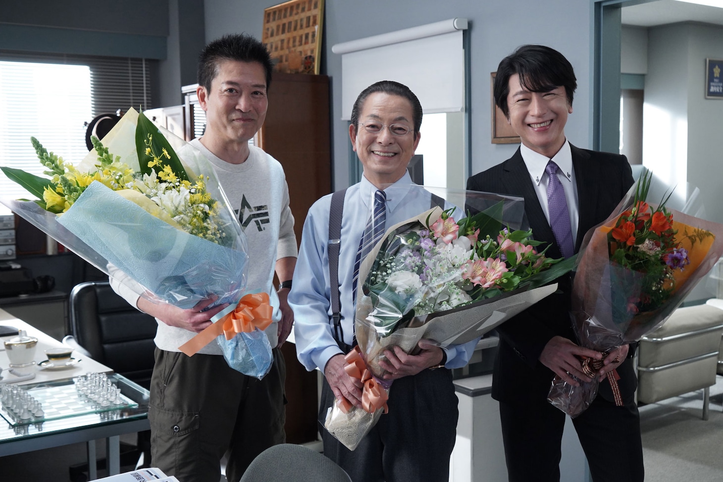 左から寺脇康文、水谷豊、及川光博。