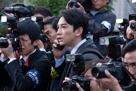 「連続ドラマW フィクサー」Season1 場面写真