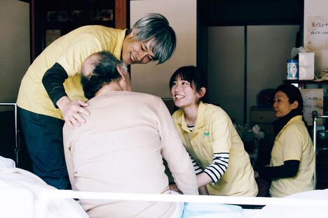 「ロストケア」新場面写真