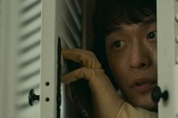 「見知らぬ隣人」場面写真