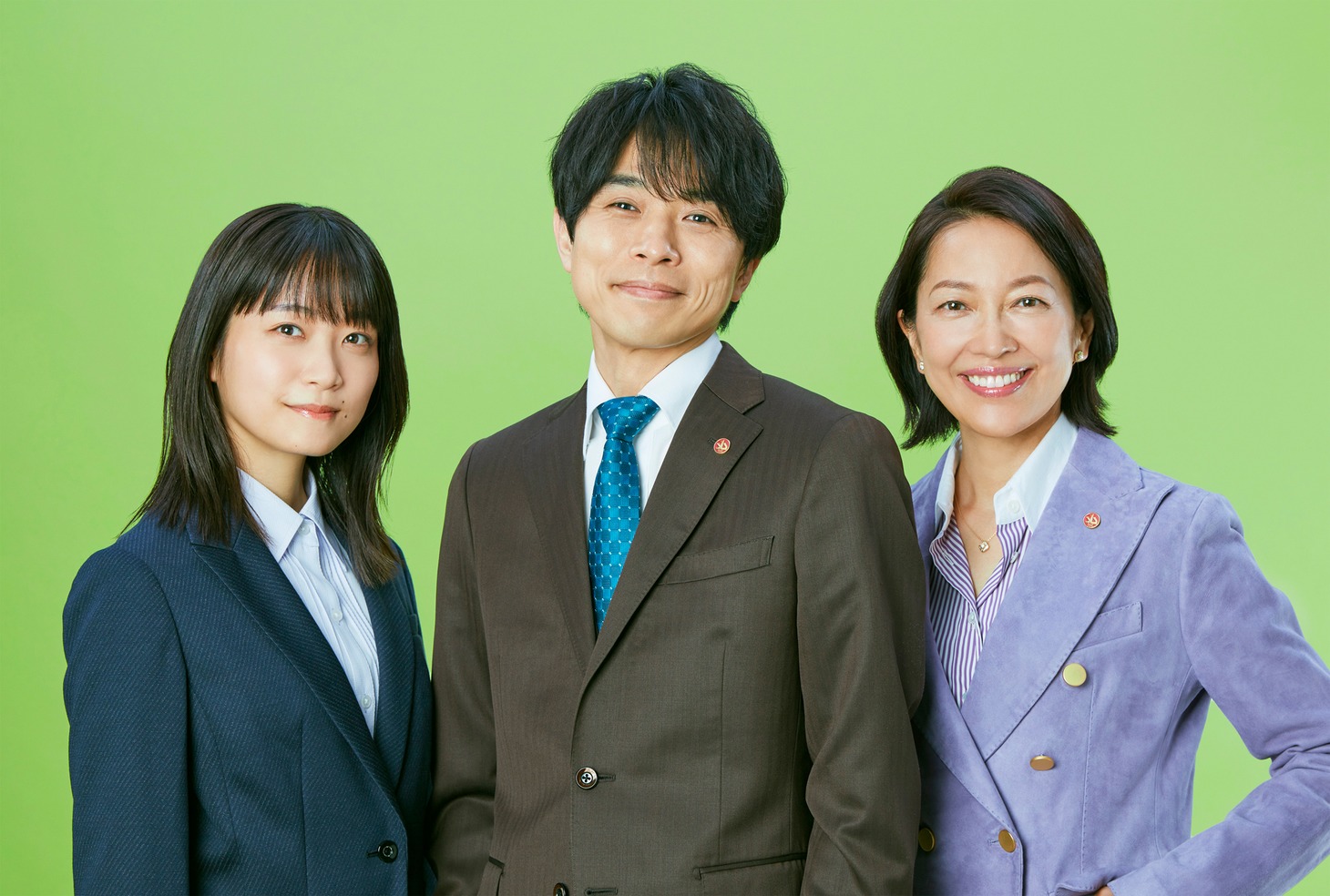 左から深川麻衣、井ノ原快彦、羽田美智子。