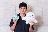 左からにゅう、玉木宏、ぷしゅぷしゅ。