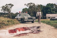 「X エックス」