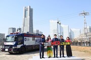 「劇場版 TOKYO MER～走る緊急救命室～」完成報告会見にて、フォトセッションの様子。