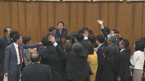 「ハマのドン」場面写真