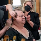 ブレンダン・フレイザーが272kgの男に変貌、「ザ・ホエール」メイキング映像
