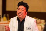 「宇宙人のあいつ」より、バナナマン日村演じる長男の夢二。