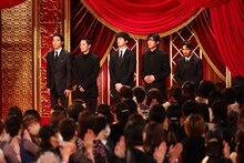 左から柄本佑、窪田正孝、坂口健太郎、目黒蓮、横浜流星。