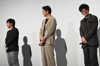 左から三浦貴大、東出昌大、和田正人。